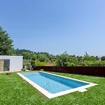 Casa Tarrio - Casa Privada Com 3 Quartos E Piscina *
