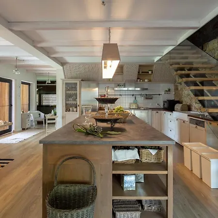 Vakantiehuis Casa Tarrio - Casa Privada Com 3 Quartos E Piscina Braga