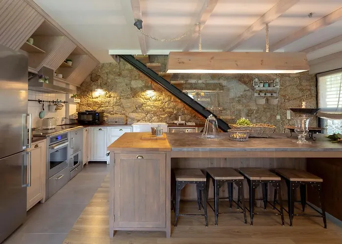 Semesterbostad Casa Tarrio - Casa Privada Com 3 Quartos E Piscina Braga